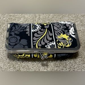 *GENTLY USED* Vera Bradley Baroque Retired Cosmetic Makeup Jewelry Clutch Bag